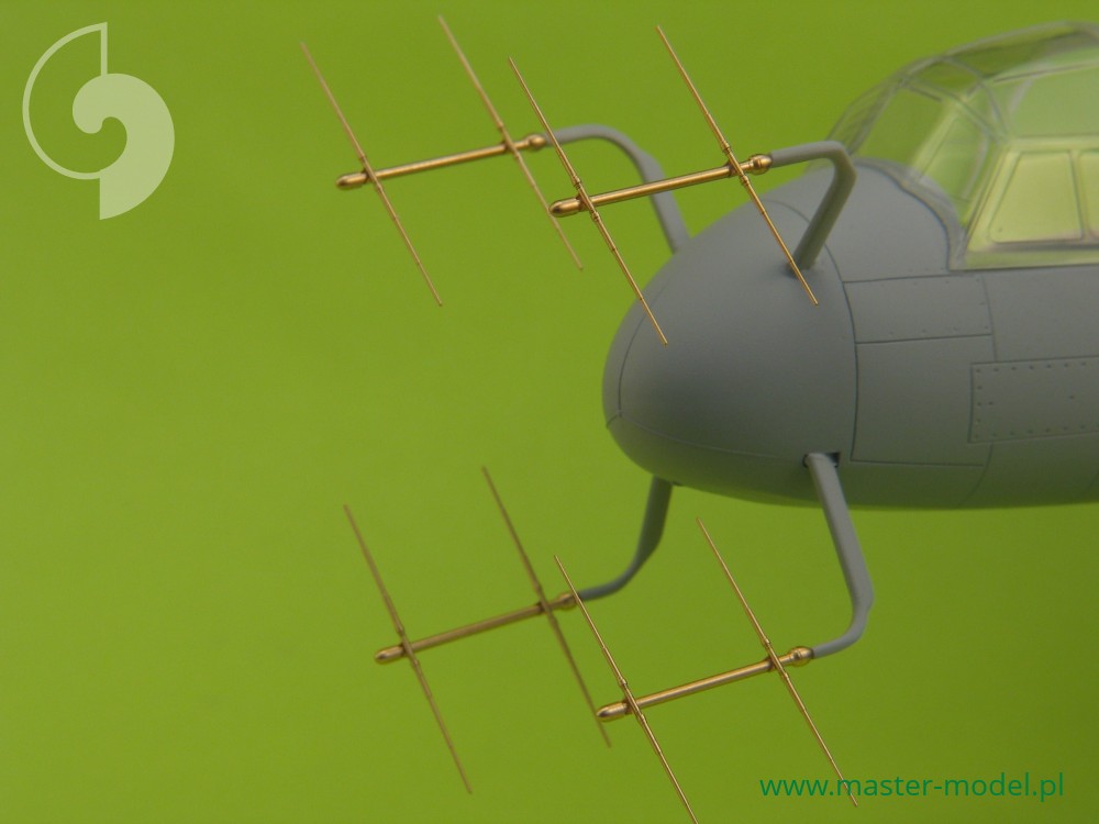 AM-48-027 Немецкий локатор FuG 220 Lichtenstein SN-2 для Me 110, Ju-88 и других ночных истребителей AM-48-027 Немецкий локатор FuG 220 Lichtenstein SN-2 для Me 110, Ju-88 и других ночных истребителей