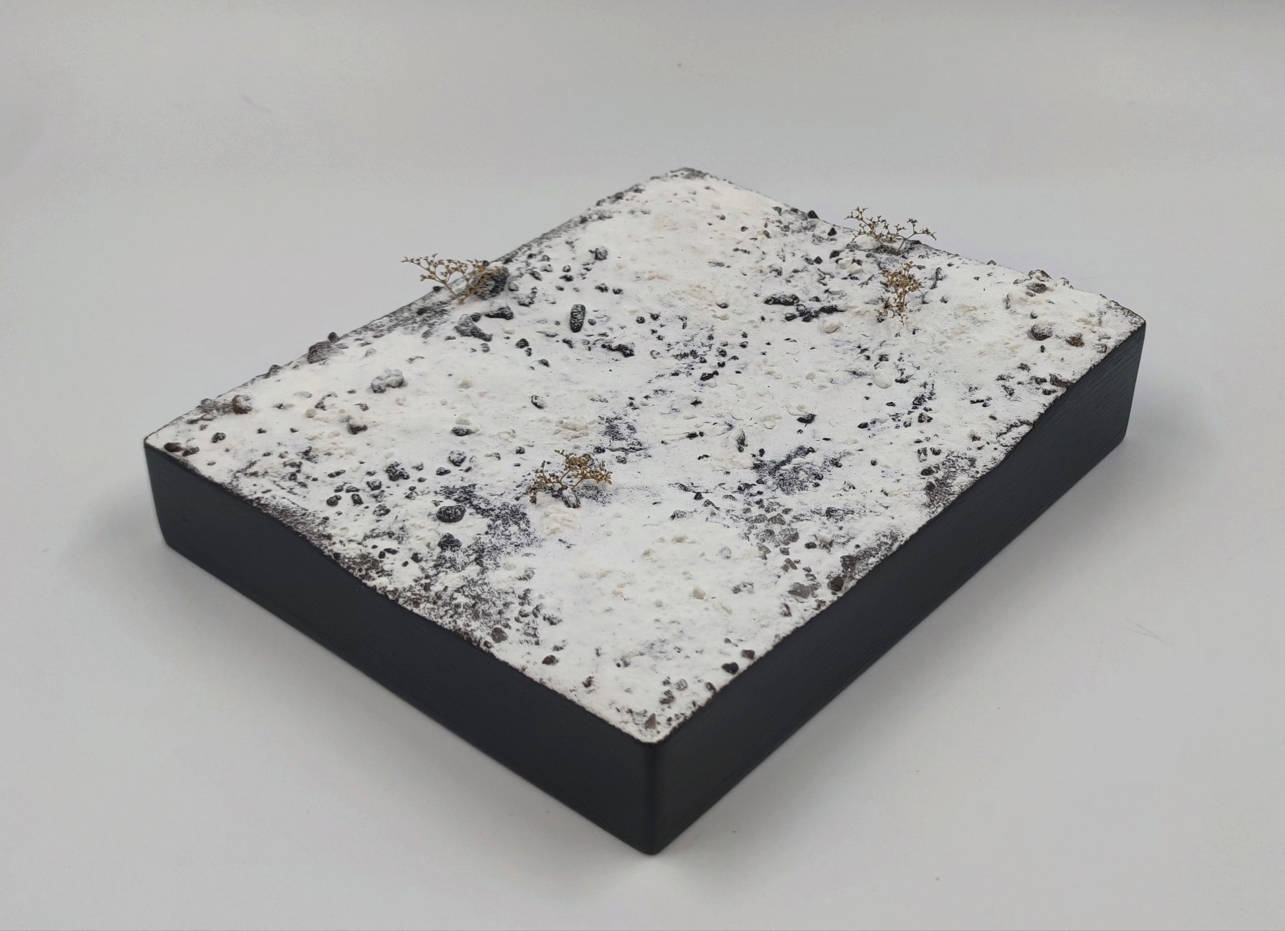 HE-43034 Подставка Эльбрус Размер 20*16.5см