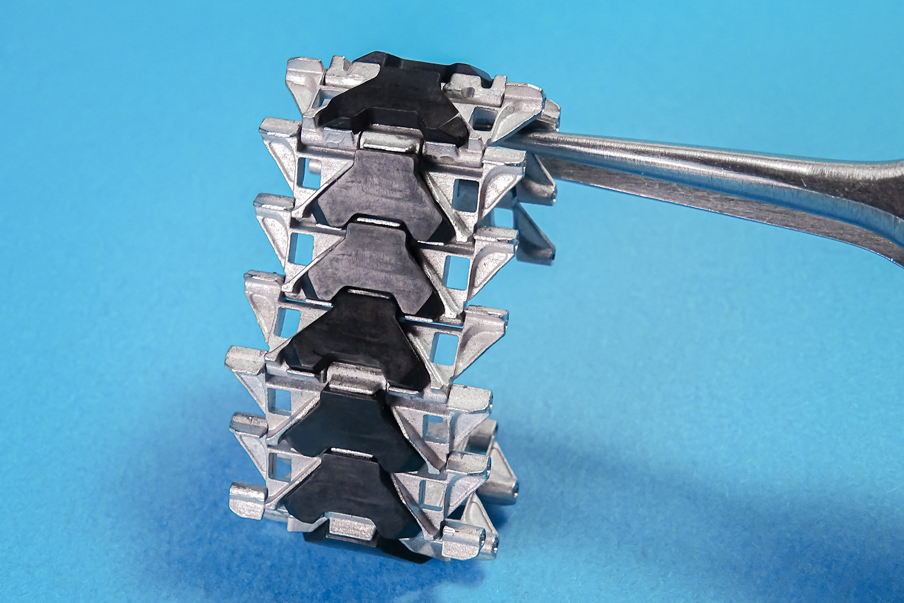 MTL-35214 Tracks for M41 Walker Bulldog T91E3