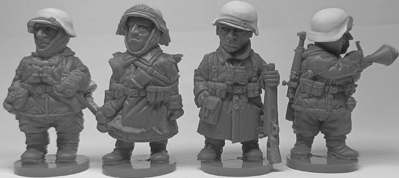 CHM-50.21. Шаржевая миниатюра. WW2: Германская Армия (Вермахт №2). В комплекте 4 фигуры. 50 мм. Материал - смола. Chronos Miniatures