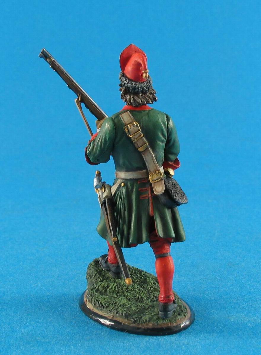 CHM-54039(M). Русский гренадер армии Петра I, 1705-09 гг. 54 mm. Материал - белый металл. Chronos Miniatures