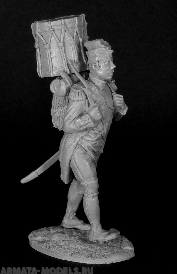 CHM-54124(M). Барабанщик гренадерских рот линейных полков на марше, Франция 1800-05 гг. 54 мм. Материал - белый металл. Chronos Miniatures