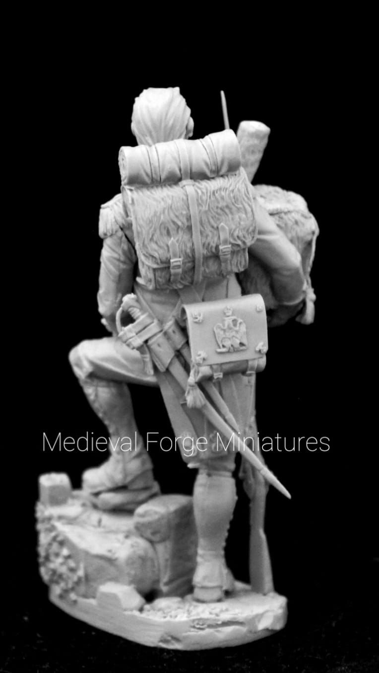 C-75-074 Фигура Grenadier a pied de la Garde Imperiale Medieval Forge Miniatures