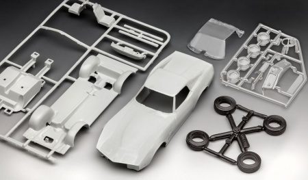 07684 Автомобиль Chevrolet Corvette C3 Revell 07684 Автомобиль Chevrolet Corvette C3 Revell