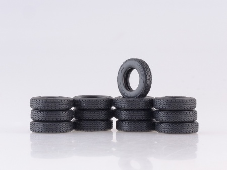 1312AVD Сборная модель КАМАЗ-6540 8x4 самосвал (рестайлинг) AVD Models