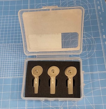 4949J Набор ревитеров d 15 мм, шаг - 1,2/1,25/1,5 мм, 3 шт.