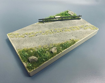 AM35793 Подставка Летняя дорога