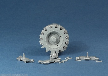 MTL-35062 Tracks for 2S3 Acacia