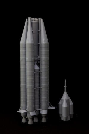 AM145036 Ракета Ур-700 Arma Models