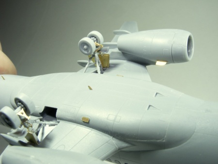 144201 Суперджет-100 от Звезды (1:144)