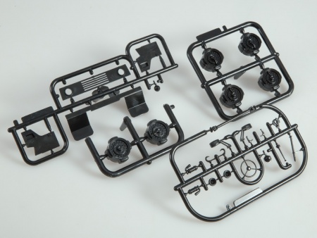 1467AVD Сборная модель ЗИЛ-132РС AVD Models