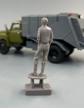 AVA43001 Фигурка Водитель СССР №1 AVART ARHIVE