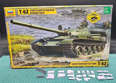 3622PK-L PRO KIT модели Советский средний танк Т-62 Arma Models