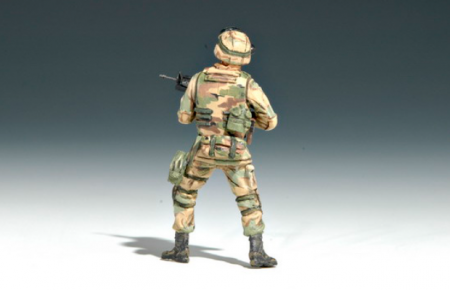 00410P US 101st Airborne Division Crew Trumpeter