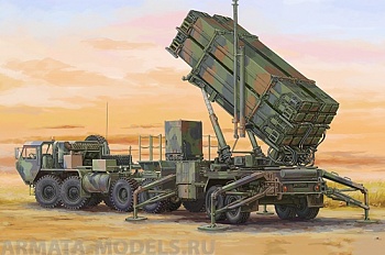 07157P Армейский тягач M983 HEMTT с П/У M901 MIM-104F Patriot