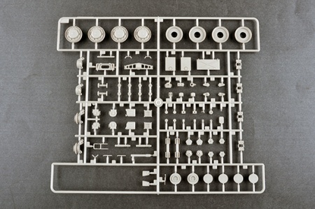 01079P Колесный эвакуационный тягач КЭТ-Т Trumpeter