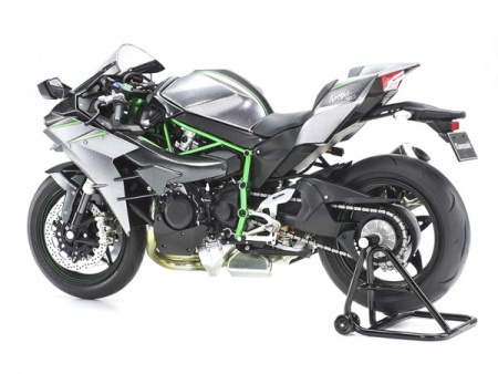 14136T 1/12 Kawasaki Ninja H2 Carbon Tamiya