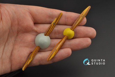 QP32005 Деревянные воздушные винты Axial Wolff (Roden)