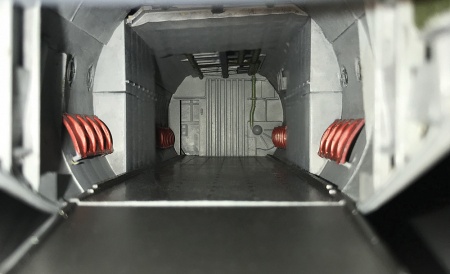 7321 Американский военно-транспортный самолет C-130 Геркулес Звезда