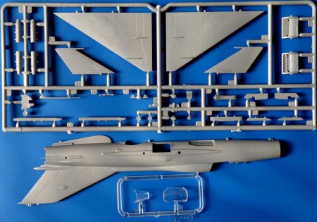 7202 Самолет МиГ-21ПФМ Звезда