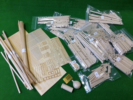 1308 сборная деревянная модель Георгиевская церковь СВ Модель