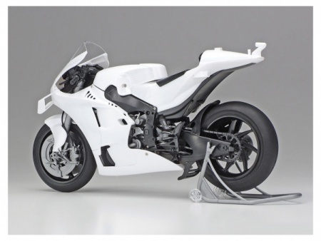 14139T GSX-RR '20 Tamiya