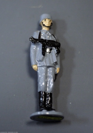 7-013 окрашеная фигура Немецкий пехотинец Солдатики "Ура"