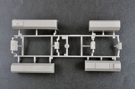 01082P TEL of RS-12M1 Topol-M Trumpeter