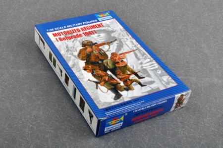 00403P Figures-motorized regiment (Belgrade 1941) Trumpeter