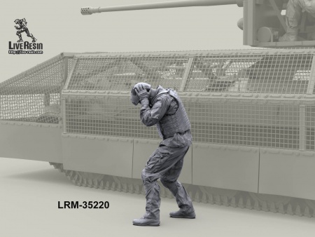 LRM35220 Российский современный артиллерист САУ - 18 (Не для свободной продажи) Live Resin