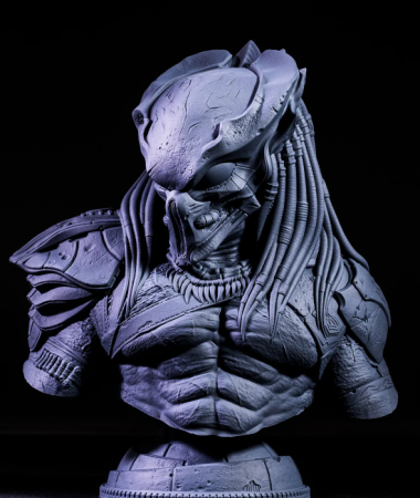 AM1027 Бюст Хищник