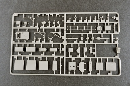 01082P TEL of RS-12M1 Topol-M Trumpeter