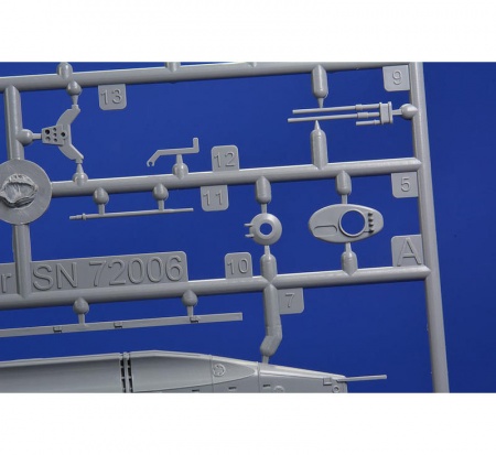 SN72006 Biber German Midget Submarine Special Hobby