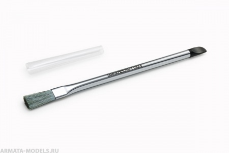 74163T Кисточка антистатическая для очистки моделей М4