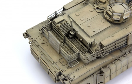 TS-026 U.S. MAIN BATTLE TANK M1A2 SEP ABRAMS TUSK I/TUSK II Meng