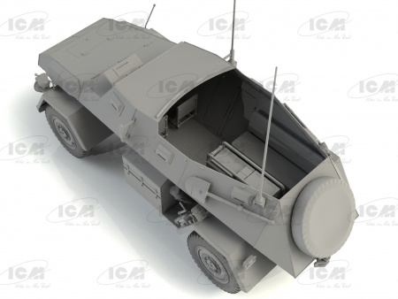 35111 Sd.Kfz. 247 Ausf.B с экипажем ICM