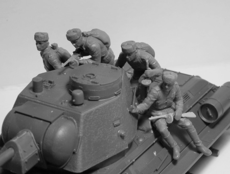 Набор фигурок 35640 Фигуры, Советский танковый десант (1943-1945 г.) ICM Набор фигурок 35640 Фигуры, Советский танковый десант (1943-1945 г.) ICM