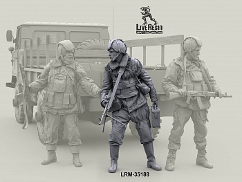 LRM35188 Военнослужащие ВВ, готовятся к атаке - 2