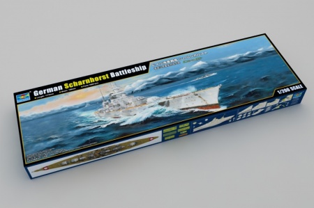 03715P German Battleship Scharnhorst Trumpeter