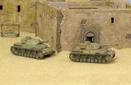7514ИТ ТАНКИ Sd. Kfz.161 Pz. Kpfw. IV F1/F2 Italeri