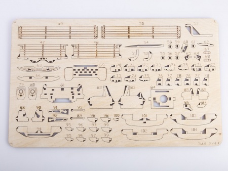 11007BAUMI Сборная модель ЗИЛ 130-Бортовой Baumi