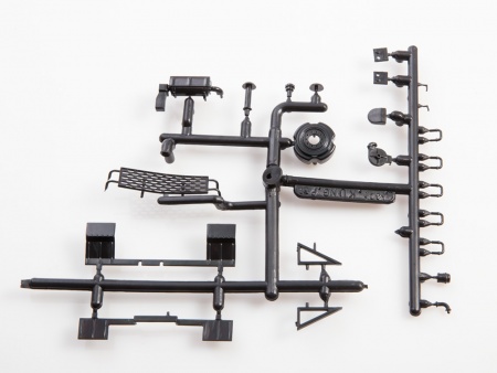 1395AVD Сборная модель УРАЛ-4320 кунг AVD Models
