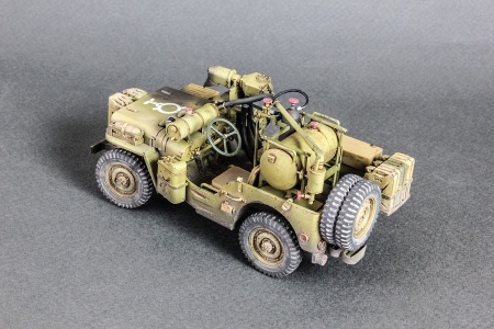 VS-012 MB Military Vehicle WASP Flamethrower Meng