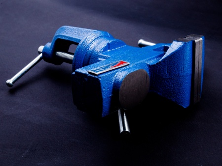 0145MCH Мини-тиски с наковальней на струбцине