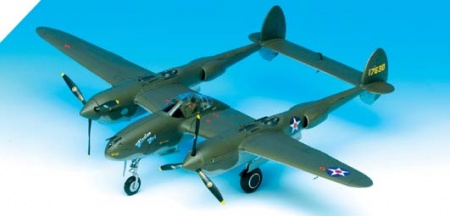 12208 Самолет  P-38F a Academy