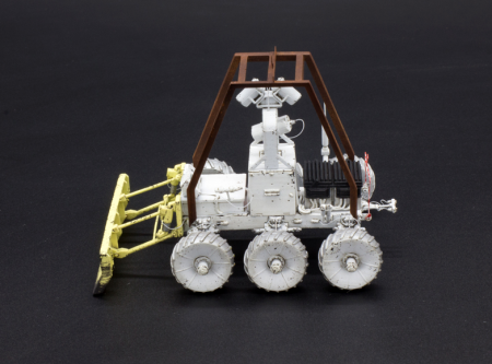 RIM43006 Сервисно-транспортный робот СТР-1, масштаб 1/43 Red Iron