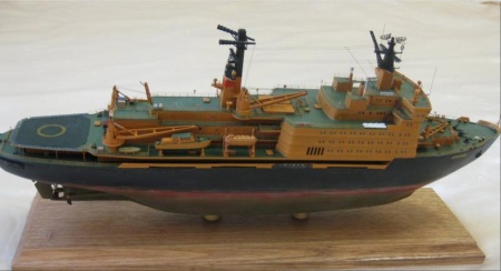 40002 Атомный ледокол Арктика ARK model