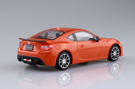 05419 Toyota 86 (Orange Metallic) Aoshima