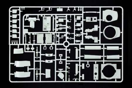 6489ИТ Танк PZ.KPFW.380 Italeri