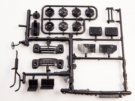 1521AVD Сборная модель Бортовой автомобиль ЗИЛ-130Г AVD Models